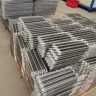 Equipamento de Refrigeração Condensador com Aletas